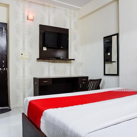 Hotel O Radhika Palace Bhopal Esterno foto